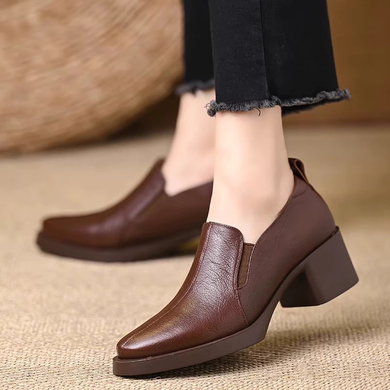 Women'S Accessories Trends 2025 - Leather shoes for women 2025 new